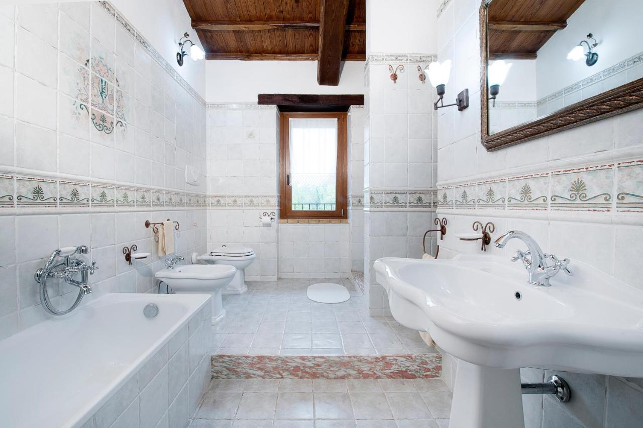 Casale Le Orme Bed & Breakfast Todi Eksteriør bilde